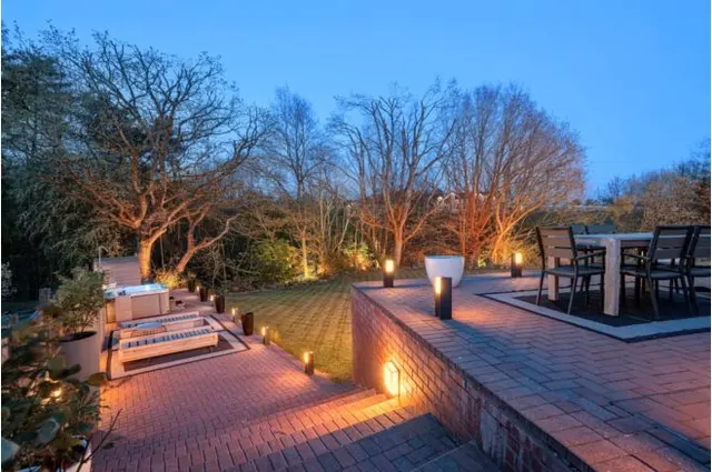 Willows Drive, Manchester, M35, photo 2