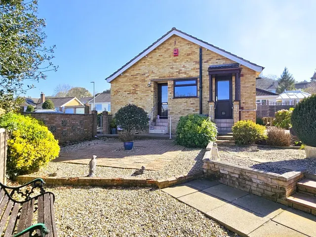 Newman Close, Glastonbury, BA6, photo 2
