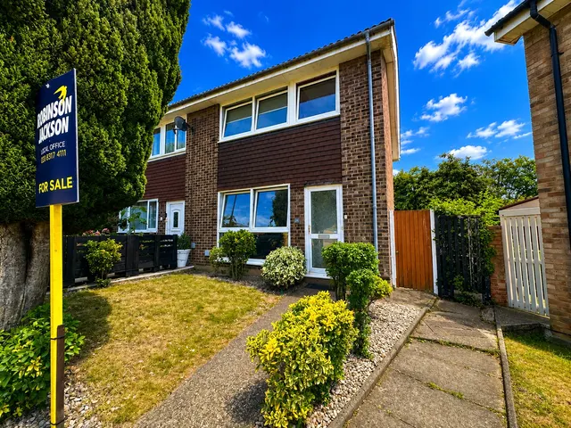 3 bedroom house, Rayleas Close, Shooters Hill, SE18