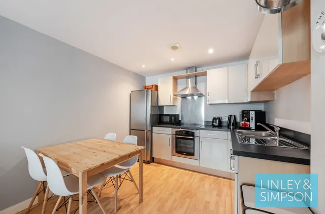 Skinner Lane, Leeds, LS7, photo 2