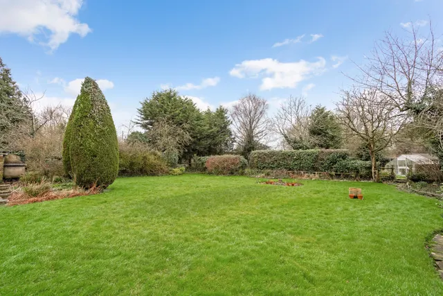 Sodbury Road, Wotton-Under-Edge, GL12, photo 3