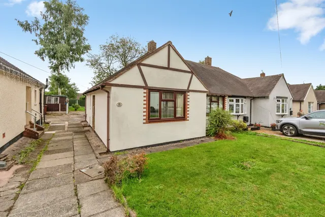 Johnson Road, Cannock, WS11, photo 1