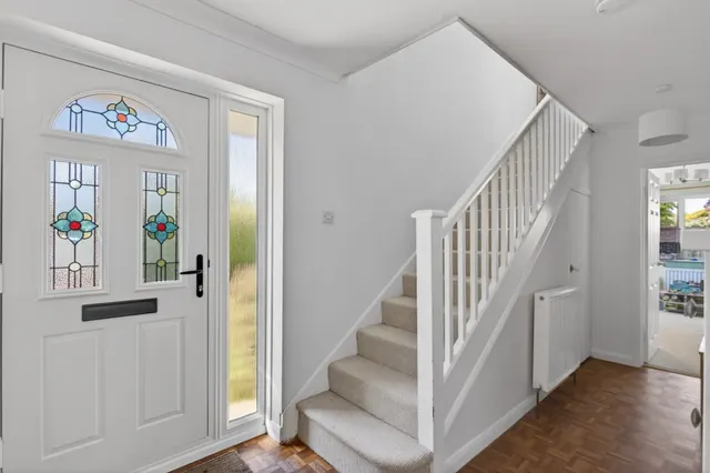 Knoll Place, Walmer, CT14, photo 3