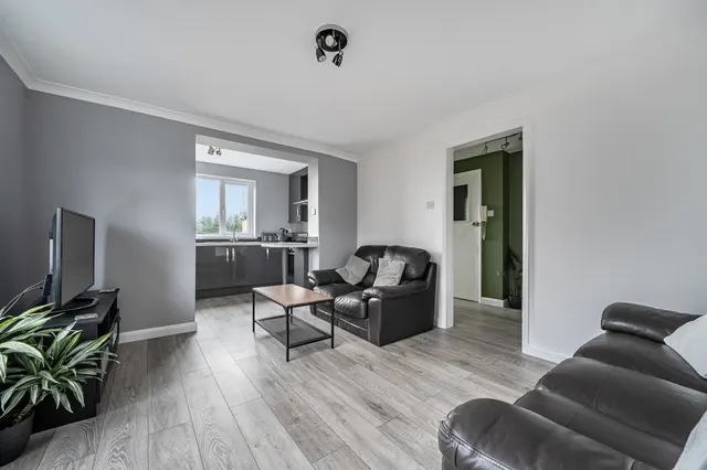 Farm Road, Maidenhead, SL6, photo 2