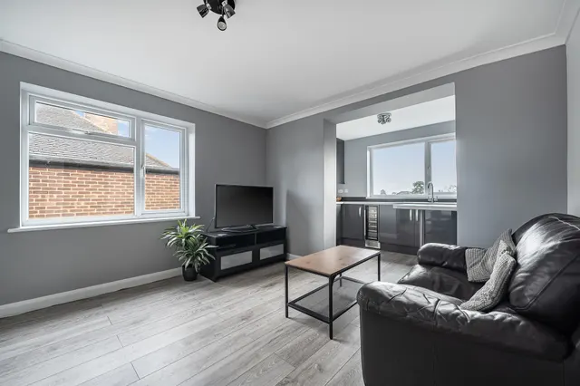 Farm Road, Maidenhead, SL6, photo 3