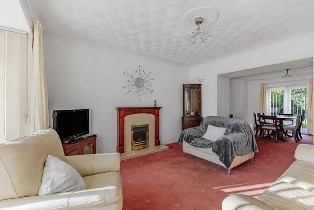 Redland Close, Littleborough, OL15, photo 2