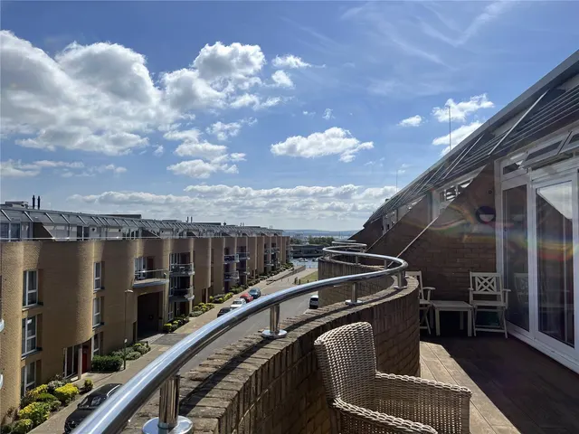 Photo 3 — Almansa Way, Lymington, Hampshire, SO41 9PY