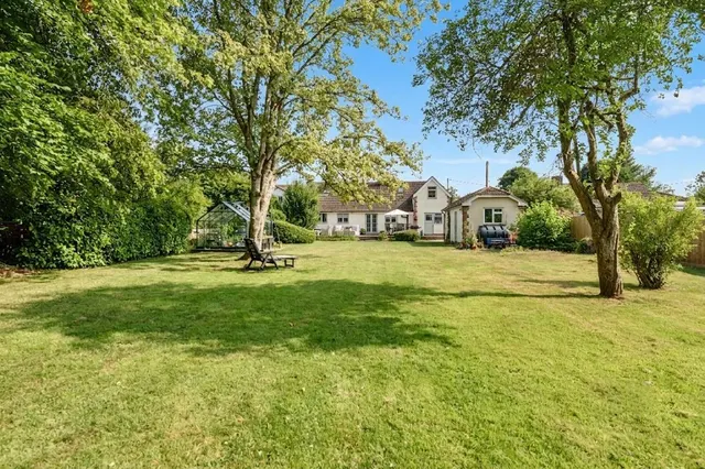 Raffin Lane, Pewsey, SN9, photo 3