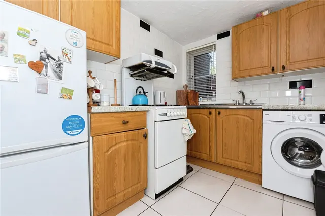Photo 2 — London Road, Grays, Essex, RM20