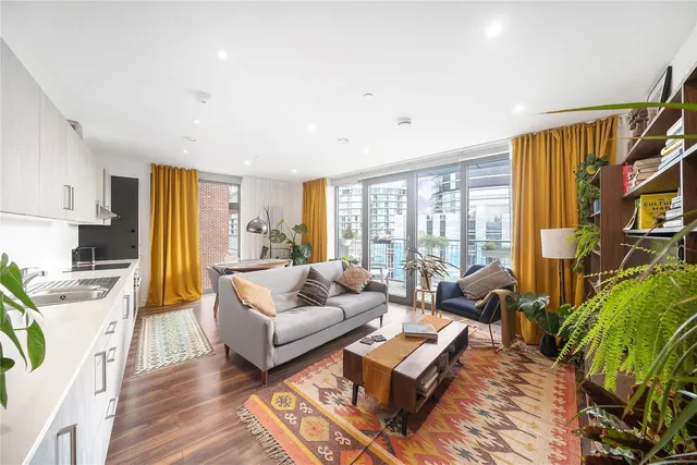 Palmer Road, London, SW11, photo 1