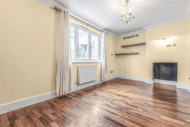 Upper Richmond Road West, East Sheen, SW14, photo 3