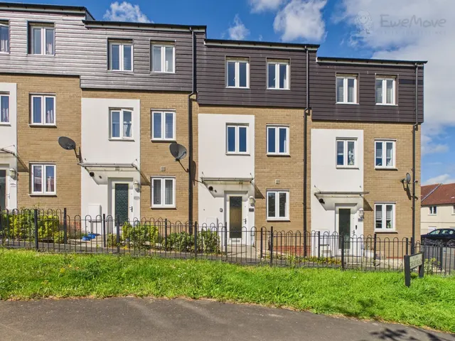 Great Mead, Yeovil, BA21, photo 1