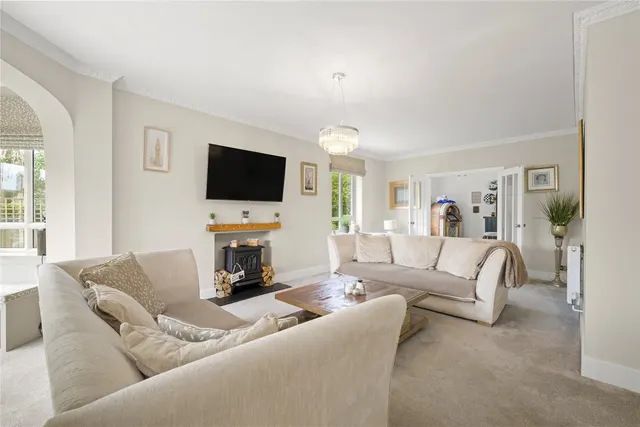 Clavering Walk, Bexhill-on-Sea, TN39, photo 3