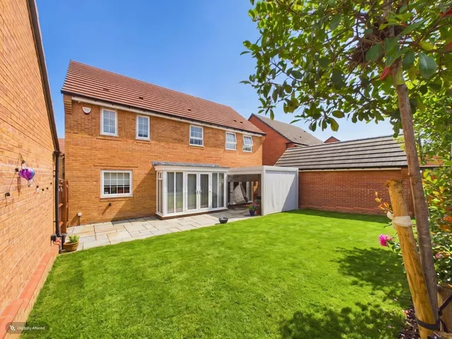 Kefford Drive, Moulton, NN3, photo 2