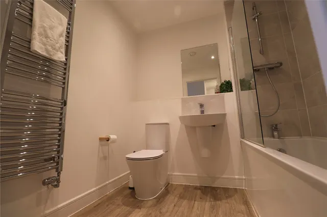 Photo 3 — Rixson Road, Weldon, DA10
