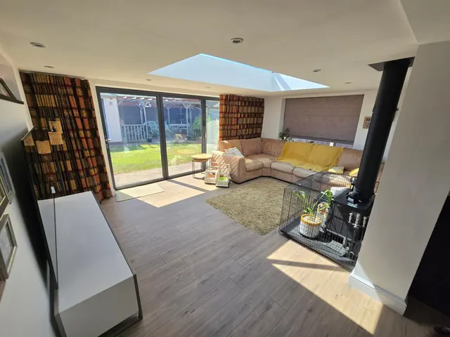 Marlpool Drive, Walsall, WS3, photo 3