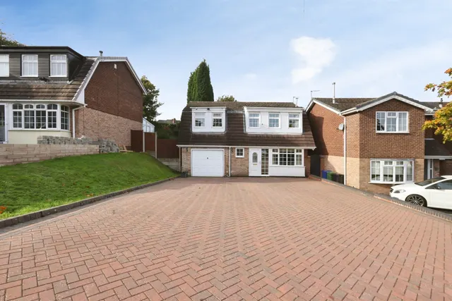 Tarry Hollow Road, Brierley Hill, DY5, photo 1