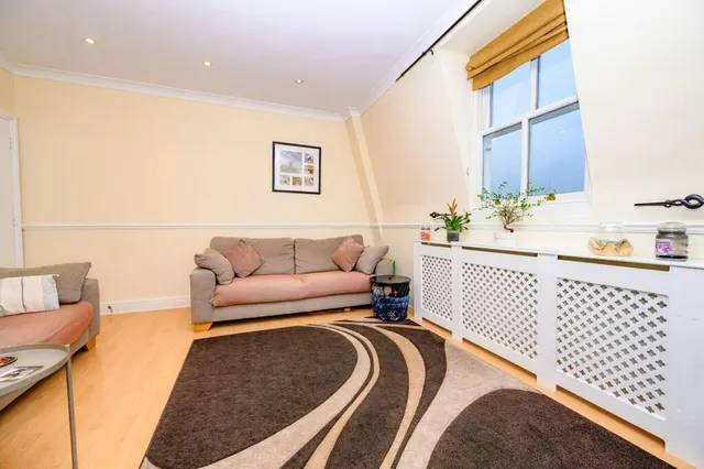 Photo 2 — Mallard Road, Leavesden Court Mallard Road, WD5