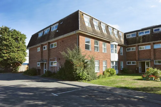Spring Road, Southampton, SO19, photo 1