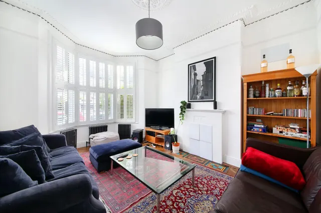 Fairmount Road, London, SW2, photo 3