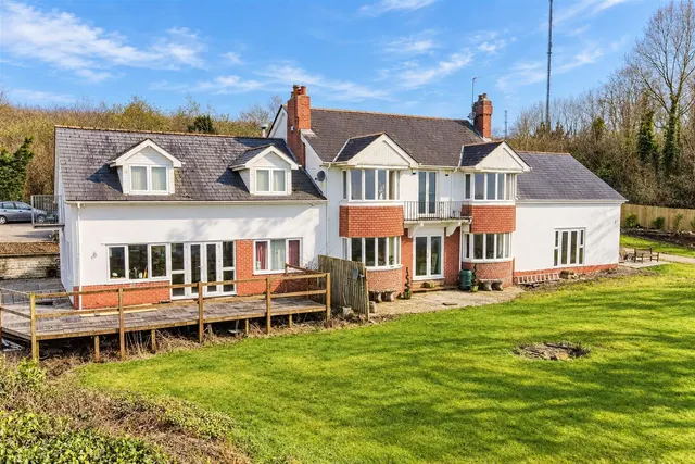 Twyn-Yr-Odyn, Cardiff, CF5, photo 1