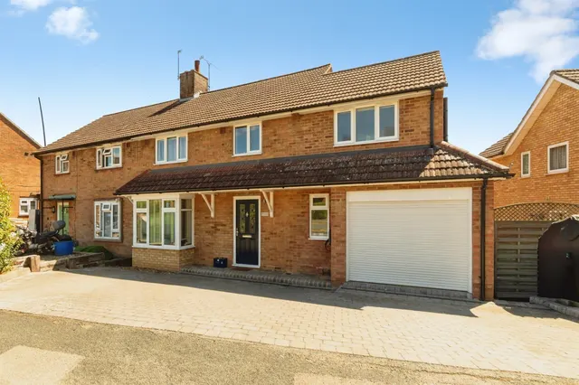 Nutcroft, Datchworth, SG3, photo 1