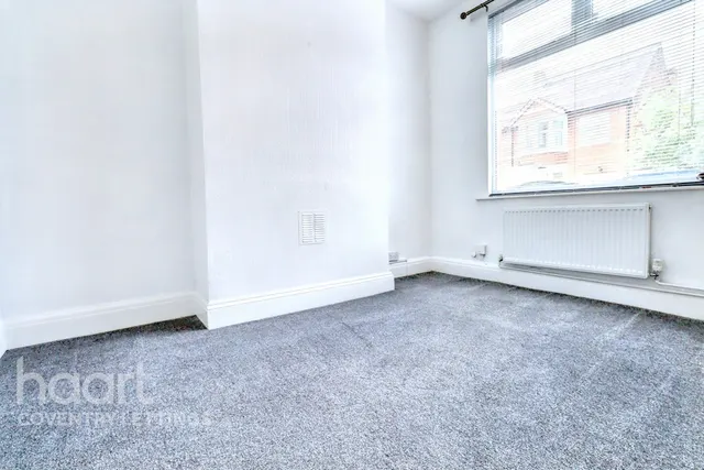 Hollis Road, CV3, photo 3