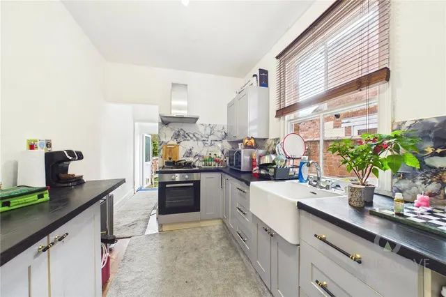 Photo 2 — Derby Road, Abington, Northampton, NN1