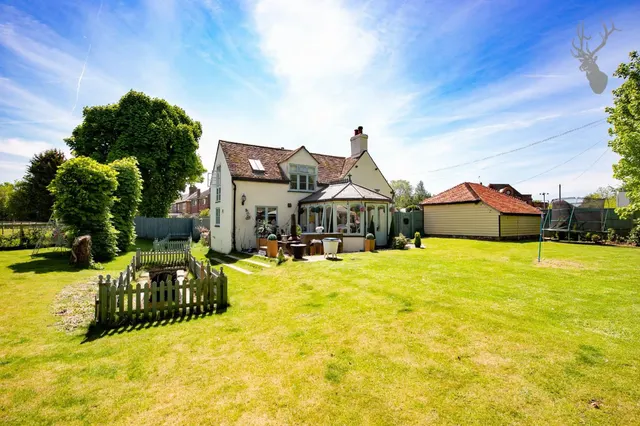 Epping Road, Nazeing, EN9, photo 2
