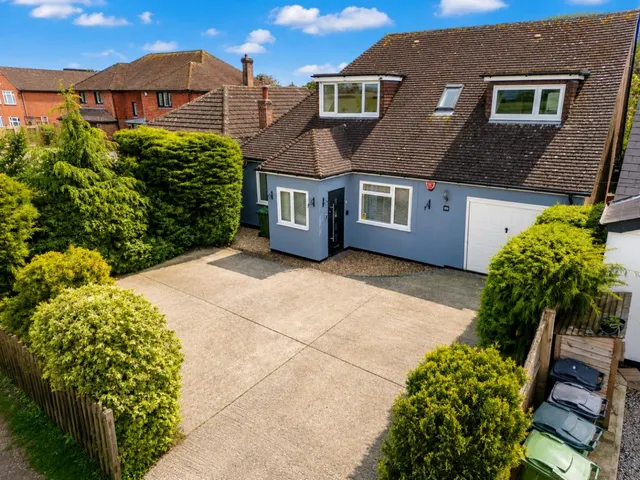 Tally Ho Road, Shadoxhurst, TN26, photo 1