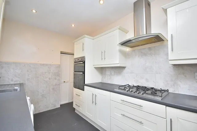 Photo 3 — Derby Road, Northampton, NN1 4JS