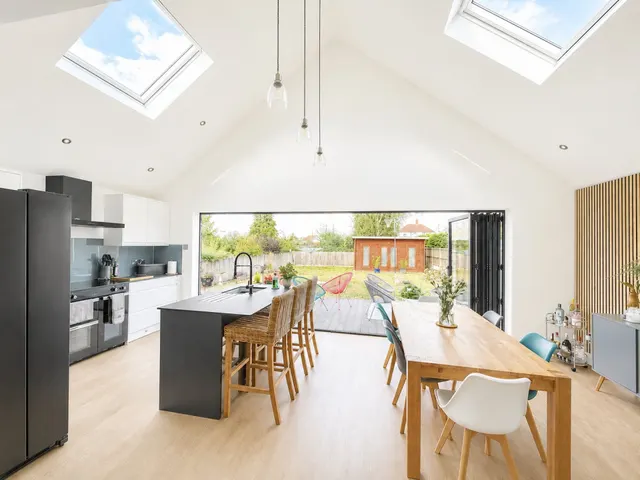 Westaway Park, Yatton, BS49, photo 2