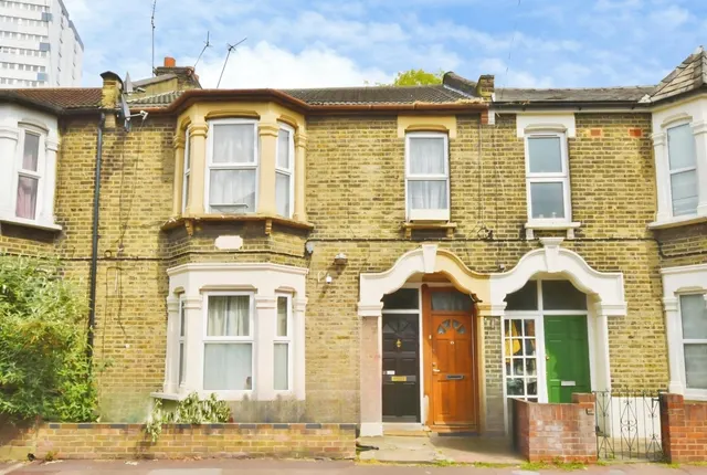 Carson Road, Canning Town, London, E16 4BD, photo 1