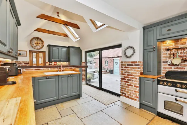 Eldon Street, Tuxford, NG22, photo 2