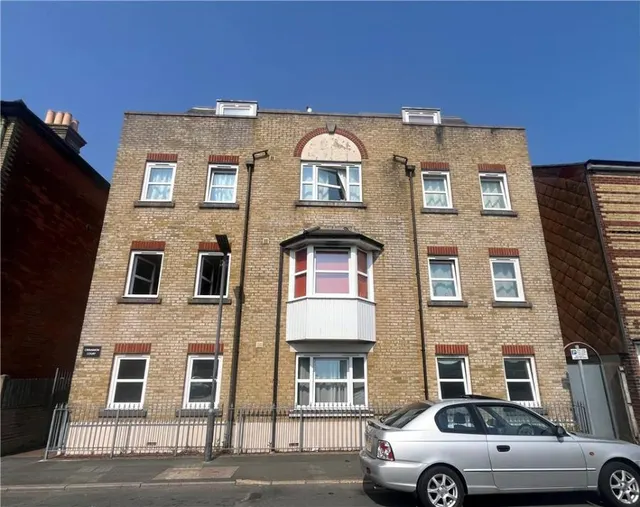 Drill Hall Road, Newport, PO30, photo 1