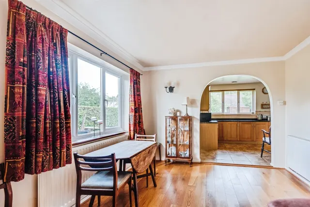 Photo 3 — Cumnor Road, Boars Hill, Oxford