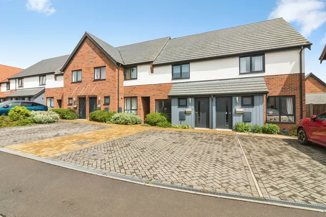 Reedcutters Avenue, Brundall, Norwich, Norfolk, NR13, photo 1