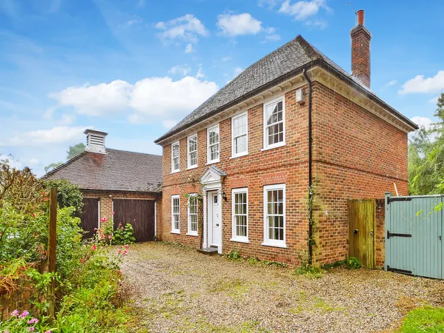 Mill Close, Wickhambreaux, CT3, photo 1