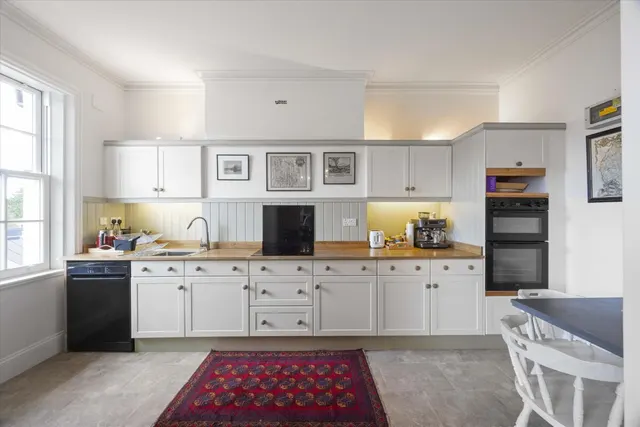Shurdington Road, Cheltenham, GL53, photo 3