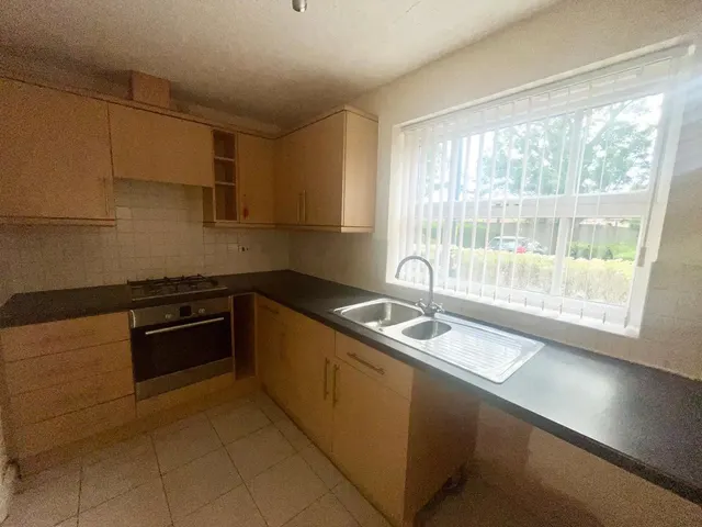 Photo 3 — Beanfield Avenue, Coventry, West Midlands, CV3