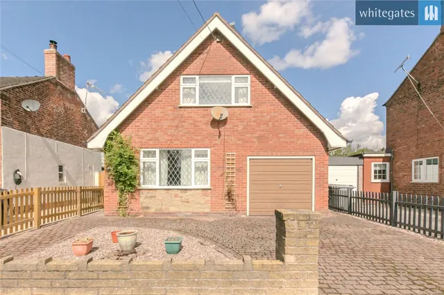 Main Road, Shavington, CW2, photo 1