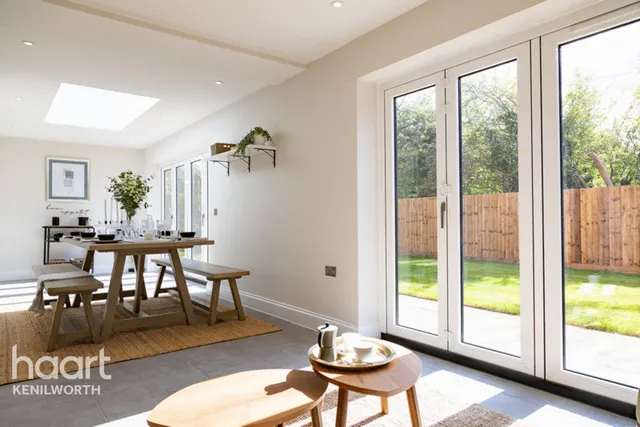 Spa Farm Court, Stratford-upon-Avon, CV37, photo 3
