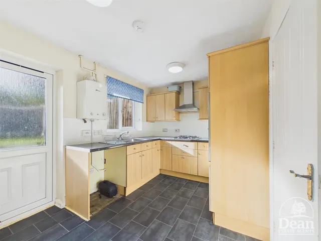 Claudius Way, Lydney, GL15, photo 3