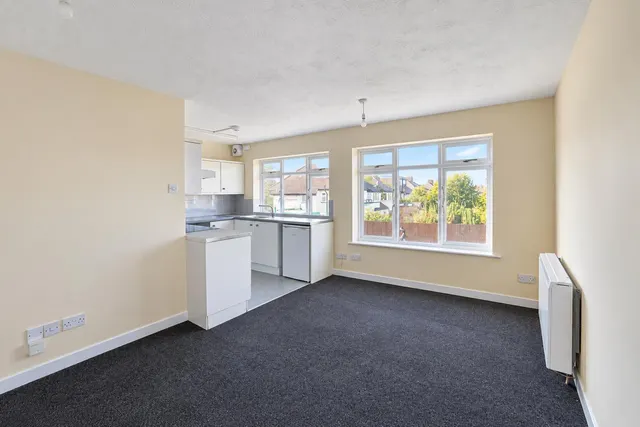 Percy Road, Twickenham, photo 3