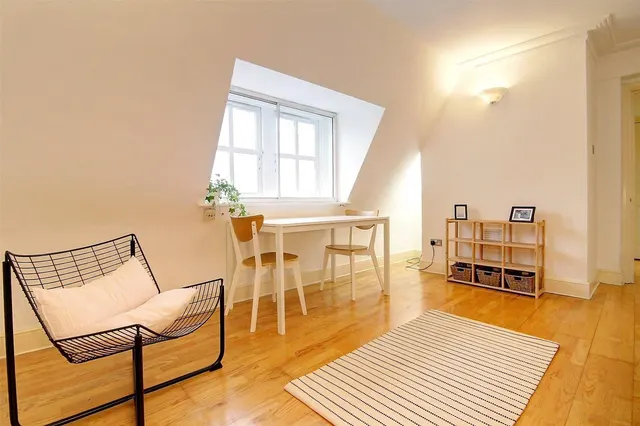 City Road, Shoreditch, EC1V, photo 3