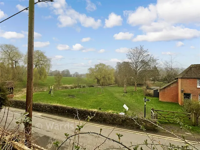 Church Road, Lyminge, CT18, photo 3