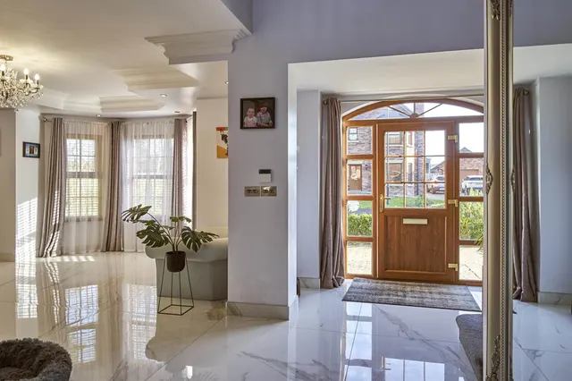 Ballycrochan Crescent, Ashfield Hall, BT19, photo 3