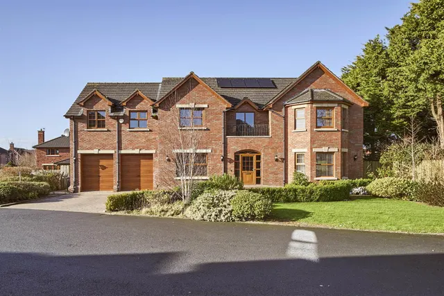 Ballycrochan Crescent, Ashfield Hall, BT19, photo 1