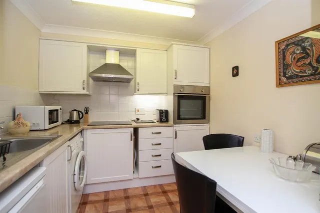 Audley Court, Saffron Walden, CB11, photo 3