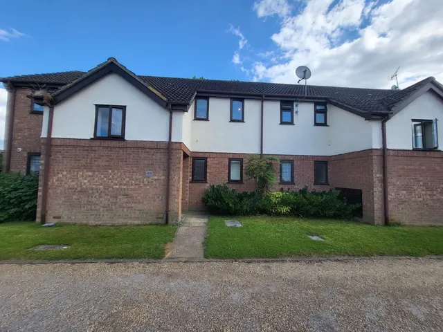Kennet Close, Berinsfield, OX10, photo 1